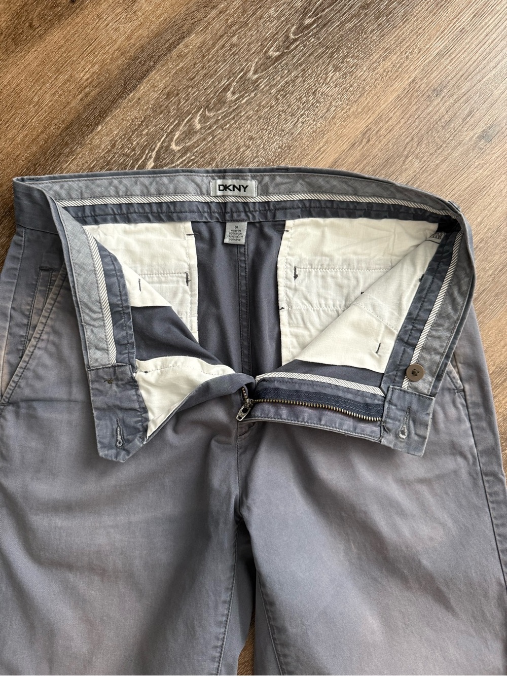 DKNY Men's Slate Gray Flat-Front Chino Shorts